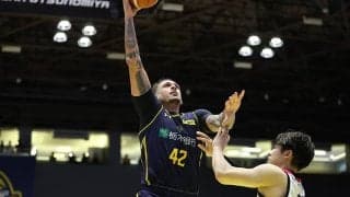 宇都宮が秋田との接戦を制して東地区首位に…フォトゥ19得点、復帰の小川敦也も攻守に躍動