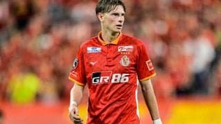 号泣通訳にユンカーもらい泣き！ 名古屋退団の“お別れあいさつ”で思わぬハプニング発生も人情味あふれる感動的なものに！｢二人でハグまでが泣ける｣｢絆を感じました｣