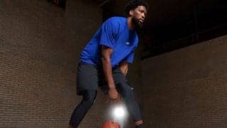 スケッチャーズからジョエル・エンビードのシグネチャーモデル『SKX JE1』が登場…多彩なプレーを支える1足