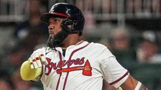 “大谷ライバル”の失われる居場所　1年前に3冠王争いも…296発男の険しい再契約の道