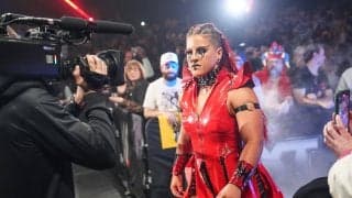 ついに牙を剥いた怪物女子…“ゴスメイク”の衝撃ビジュアルレスラーの最新ショットが「超カッコいい」ファン絶賛