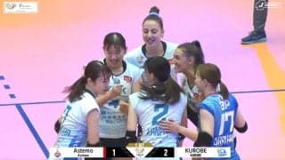 女子バレー、“猫ダンス”が可愛すぎる ポイント直後にベンチが見せた息ぴったりのパフォーマンス