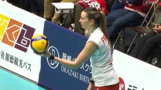 およそ2メートルの長身美女が魔球サーブ 回転が“ピタッ”と止まって落ちる驚きの軌道 見事なノータッチエース