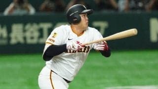 岡本和真の“穴”埋める逸材か　巨人ドラ3が異国で弾丸弾…躍動する姿に「これは福留孝介」