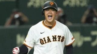 体勢崩されてフェン直の衝撃…巨人22歳は「化け物」　“覚醒前夜”に高まる期待