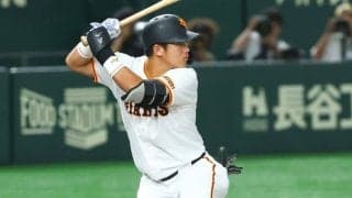 巨人ドラ1がまた無双…勝ち越し3号に騒然　19歳とは思えぬ打棒、異国で見せた成長