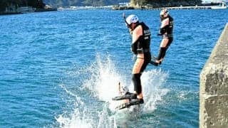 冷たい海で遠泳、心身鍛錬　消防潜水隊の恒例訓練　和歌山県串本町