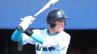 U15ジャパンの二刀流・山梨学院のショートストップが、再びセンバツの舞台で攻守に華麗なプレーに期待【高校野球界の逸材】