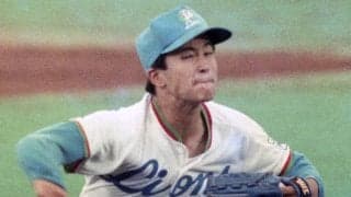 潮崎哲也が語る「魔球・シンカー」誕生の瞬間　カーブと反対の発想で投げてみたら人生が変わった