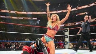 「初代タイガーか？ サスケか？」“元体操”美女レスラーが放った異次元の“アクロバティック場外ダイブ”にファン大興奮