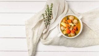 生理中のダイエットはゆったり気分で～心とカラダをいたわる食事のポイント～