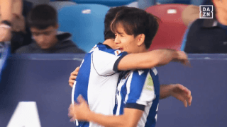 驚愕！久保建英が「跳躍力えぐない？」「めっちゃ体幹強い」プロキャリア初のヘディング弾→大ジャンプに脚光「打点が高い」