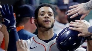 球宴スターが射止めた“美女アスリート”　浜辺でキス…結ばれた2人に祝福殺到「可愛い～」