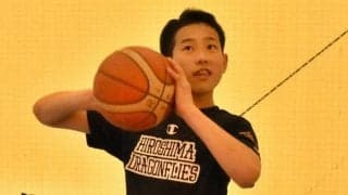 パラスポーツチームの15歳、世界へ夢　車いすバスケの森岡煌陽さん