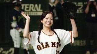美女スケーター激変…お披露目された巨人の“豪華コラボ”　ヘソ出しユニで魅了「心の支え」