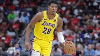 【NBA】連敗中レイカーズに朗報……負傷離脱の八村塁がクリスマスゲームで復帰へ　米メディア「トップクラスの存在」と期待を寄せる