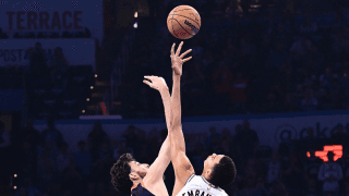 ウェンバンヤマがホルムグレンとのライバル関係を否定「比較にならない」その真意と両者の現在地