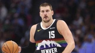 延長だけで圧巻の18得点…ニコラ・ヨキッチがクリスマスゲームで50得点超えのトリプルダブル