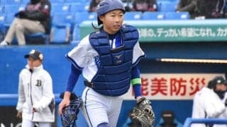 “正捕手争い”制した小6女子は「フレーミングがうまい」　プロ絶賛のリード「雰囲気ある」