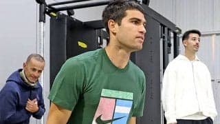  アルカラス 恩師と決別後、母国で調整 