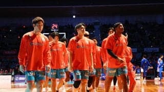 貪欲に戦える準備はできているか…広島・朝山正悟HCが求めた「プロとしての向き合い方」と若手の覚悟