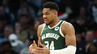 ケガから復帰したヤニスの苦悩「出場時間制限がある中でプレーするのは好きじゃない」