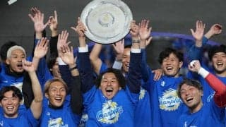 【｢サッカー批評｣選出！J2ベスト11】ボランチには元日本代表のツワモノと｢陰のMVP｣を配置！FW部門では優勝の立役者も外せない！【MF＆FW編】