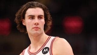 ブルズの先発PGジョシュ・ギディーが左ハムストリング負傷のため最低数週間の離脱