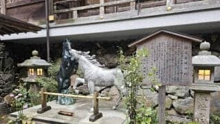 午年は馬に関係するスポットに初詣へ 京都の奥座敷に位置する「絵馬発祥の地」