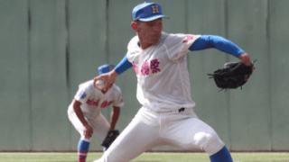 母譲りの「タフ」な右腕の花咲徳栄・黒川、重い直球と左右に曲がる変化球で勝負！【高校野球界の逸材】
