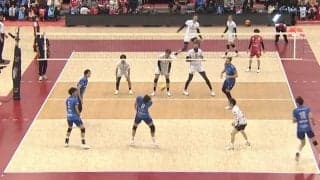 「脳震盪でしょ普通」男子バレー、曲がりながら伸びる魔球サーブにギャルタレントもドン引き