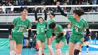 春高バレー　八王子実践が43年ぶり日本一へ冷や汗発進　第2セットを失うも「切り替えて」