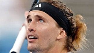  破壊行為ズベレフ 復帰選手に敗れる 