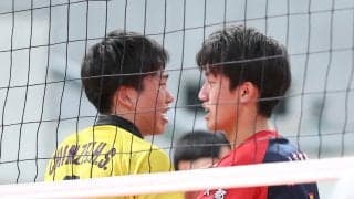 春高バレー　東山、鎮西の3冠阻止　岩田怜緯、2年生エース対決制す「一ノ瀬選手と打ち合って、とても楽しい時間でした」