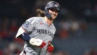 ド軍の新戦力に既視感「あれ？」　衝撃の風貌…まさかの“激似”「戻ってきたんか？」