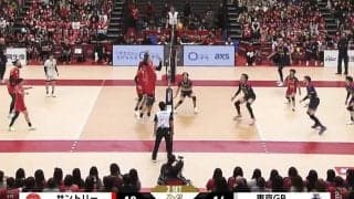 男子バレー、絶対に拾えないスパイクが炸裂 今季限りで引退表明の37歳が衝撃すぎる一撃