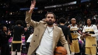 ウィザーズ移籍のヤング、ホークスファンへ贈る言葉…「同じ場所に留まり続ける痛み」