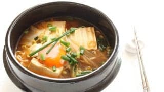 迷ったらこれ！冬こそ選びたいダイエット鍋3つ