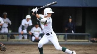 専大松戸の長谷川は170センチの「スラッガー」、千葉県大会では打率5割、関東大会では1発もマーク【高校野球界の逸材】
