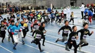 「新年にいいスタート切れた」　新春の街を走り初め　長崎・佐世保