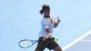 坂本怜 元世界21位エバンズを圧倒し予選2回戦へ。ブレークポイント握らせない盤石のテニス[全豪オープン予選]