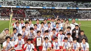 高校サッカー選手権決勝後の意外な光景　夏冬制覇を遂げた神村学園は６万人の前でも「普段どおり」だった