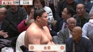 「今のヤツ締め出せ」殊勲の“金星”義ノ富士、花道奥で観客の思わぬ危険行為に“ヒヤリ” 憤りの声相次ぐ