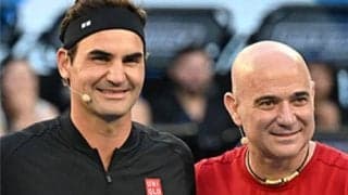  フェデラー組が勝利、元世界1位集結 