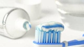 歯磨きは食後すぐ？