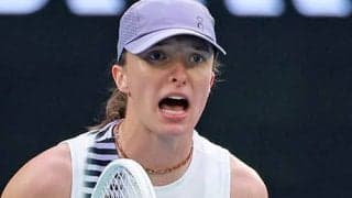  世界2位 ストレート勝ちで初戦突破 