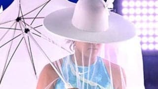  大坂なおみ 驚きの奇抜ウエアで登場 