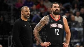 左足首を捻挫したアダムズ…ロケッツ指揮官は「すぐに復帰できるとは思えない」と明かす