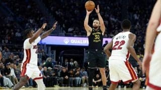 NBA史上3チーム目…ウォリアーズが4戦連続で3ポイント20本以上成功