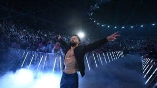 “悪役”のはずが温かすぎる…かつて日本でも活躍したトップヒールが母国凱旋→祖母と笑顔の2ショットにファンもホロリ